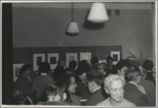 [Biblioteka Uniwersytecka w Toruniu otwarcie wystawy "Życie i twórczość Apolinaire'a", 8 maja 1959 r.]