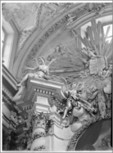 Kraków [Kościół pw. św. Anny – fragment ołtarza głównego, sztukateria autorstwa Baltazara Fontany]