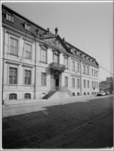 Szczecin. Pałac Stanów Sejmowych (siedziba Muzeum Narodowego). Widok na elewację zachodnią