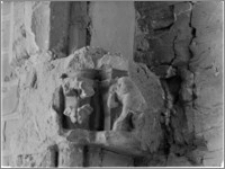 Golub [Zamek – fragment portalu do kaplicy]