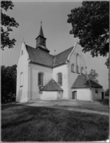 Łęgowo k/Gdańska. Kościół parafialny pw. Św. Mikołaja. Widok od strony wschodniej