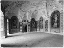 Kromieryż (Czechy, Morawy). Pałac Arcybiskupi (zamek). Sala Terrena. Wnętrze autorstwa Baltazara Fontany