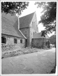 Moryń - kościół parafialny pw. św. Ducha [transept od strony płd.]