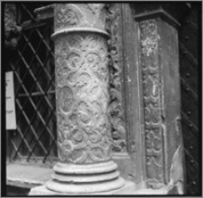 Lwów (Ukraina). Kaplica Trójcy Św. i Męki Pańskiej (Kaplica Boimów). Fragment filara