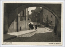 Graudenz. Torbogen am Rathaus