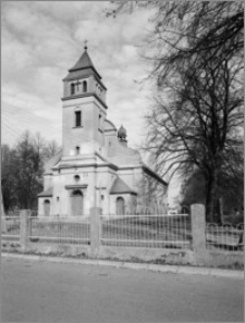 Iłowo-Osada (woj. warmińsko-mazurskie). Kościół pw. Matki Bożej Królowej Różańca Świętego