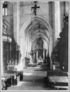 Toruń. Bazylika katedralna św. Jana Chrzciciela i św. Jana Ewangelisty-prezbiterium. Zdjęcie sprzed 1939 r. - reprodukcja