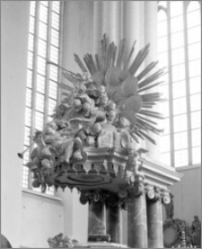 Berlin (Niemcy). Kościół pw. NMP (Marienkirche, Kościół Mariacki). Wnętrze-fragment ambony 